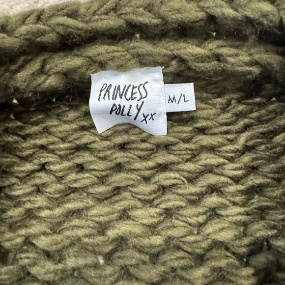 Princess Polly Cardigan - Picture 2 of 4